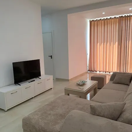 Villa Juli